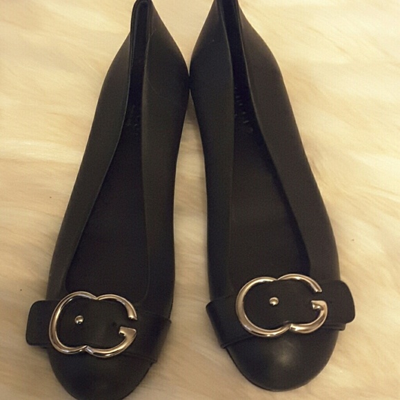 Authentic Gucci Sachalin blk flats with silv logo - Picture 2 of 8